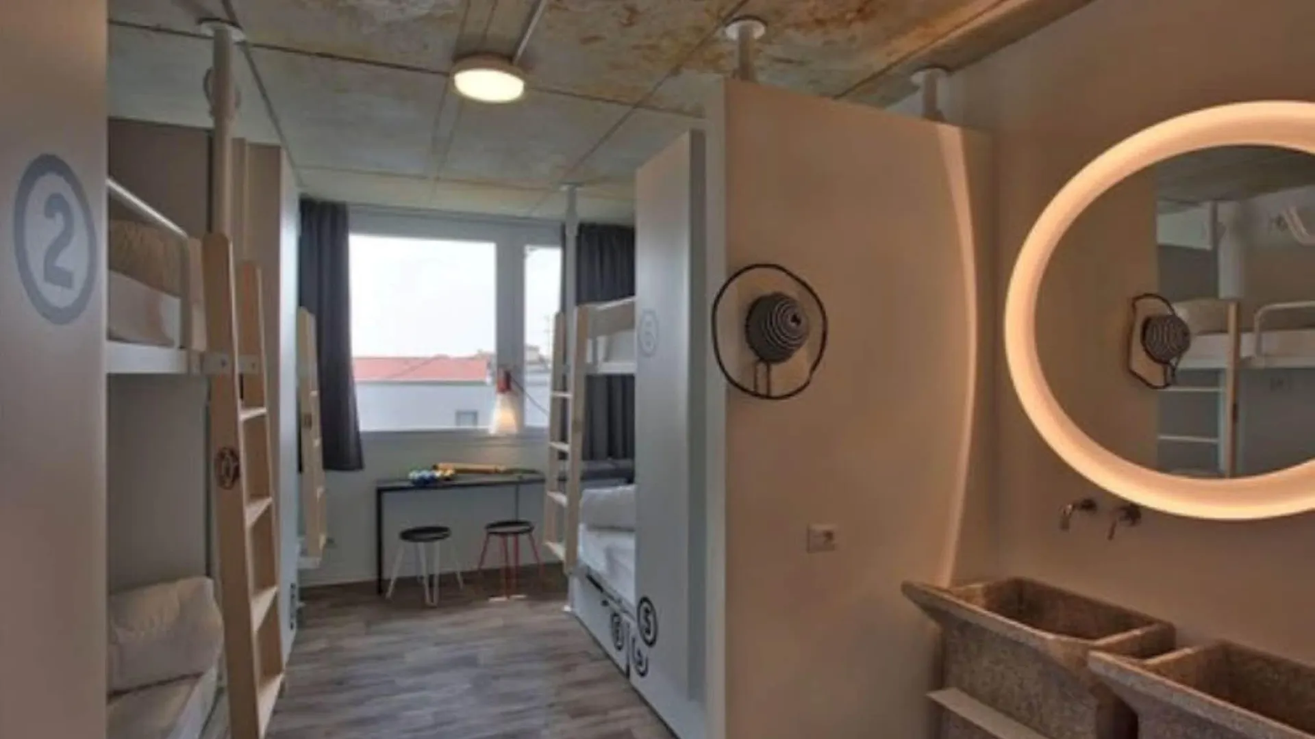 Anda Venice Hostel Mestre Italy